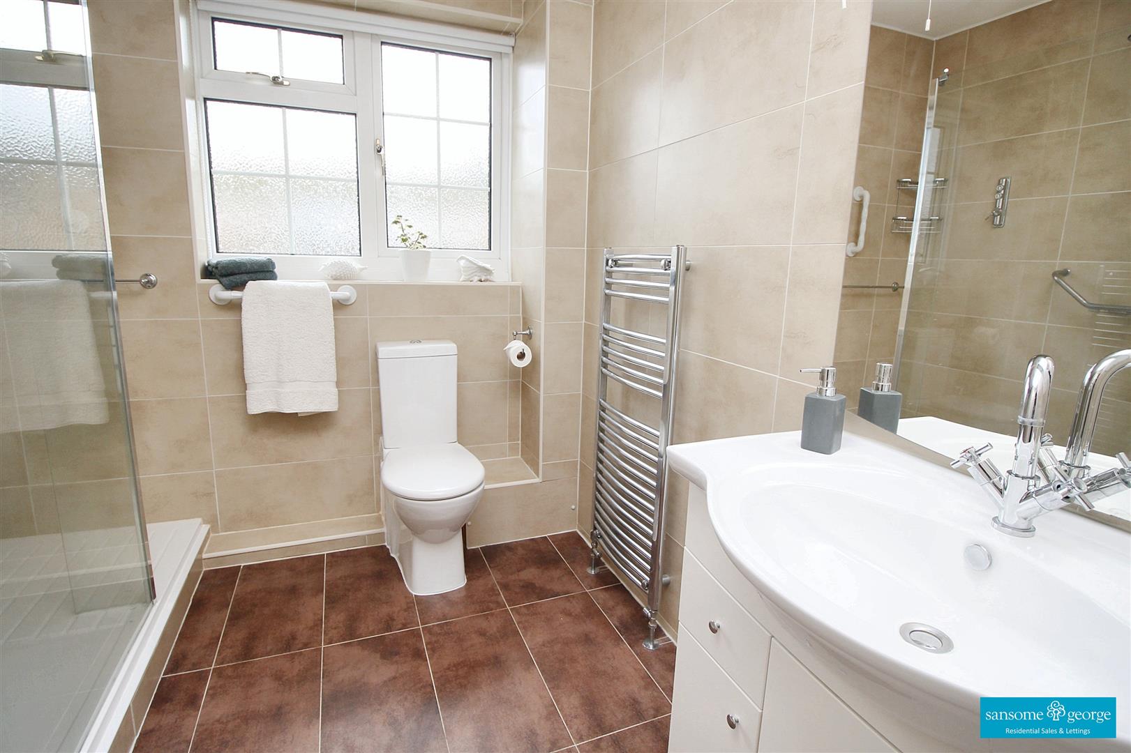 Cecil Aldin Drive, Tilehurst, Reading